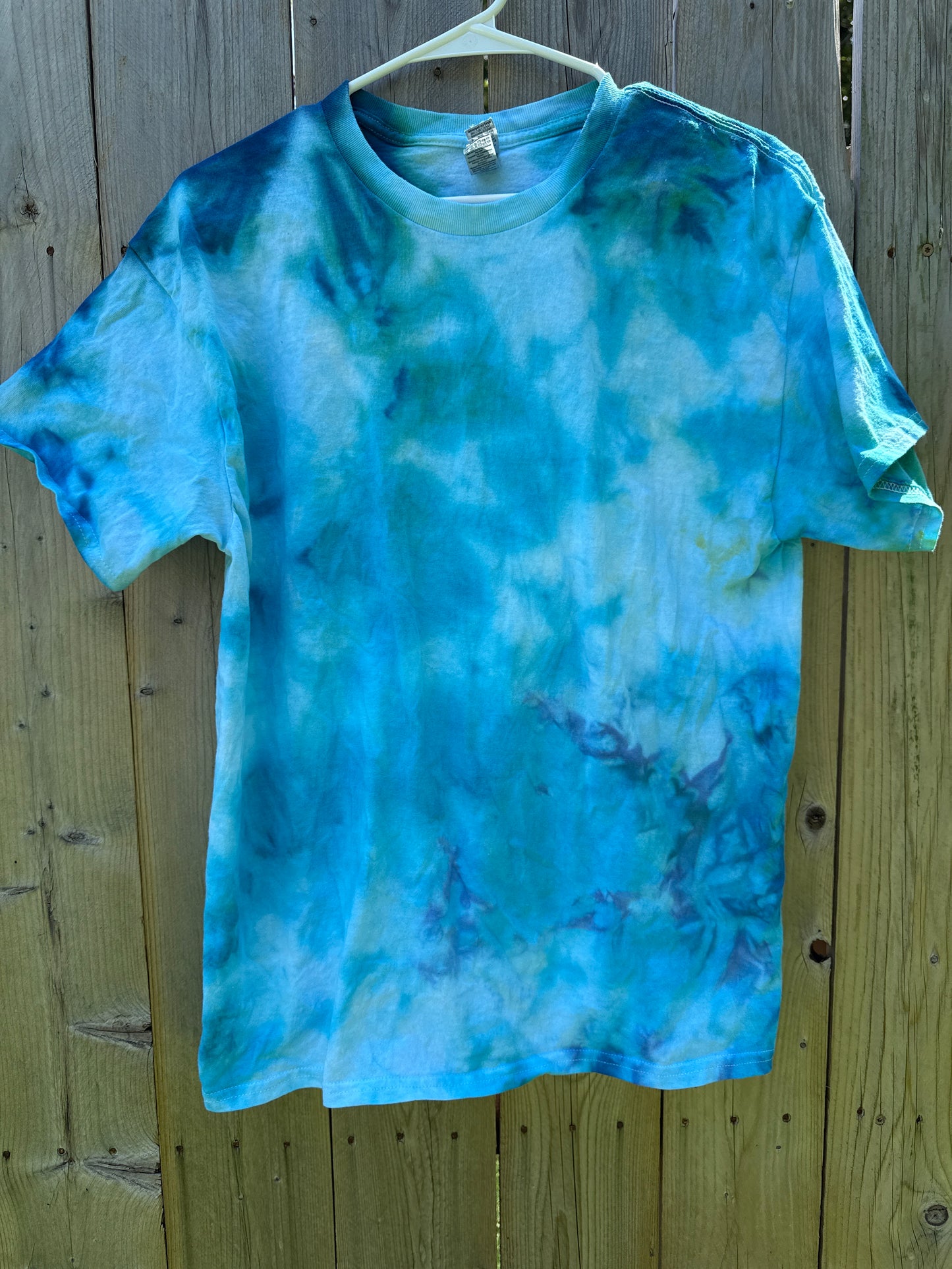 Ice dye T-Shirt Size L
