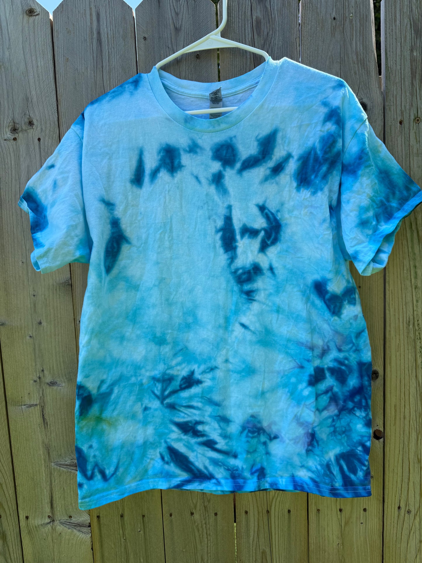 Ice dye T-Shirt Size L