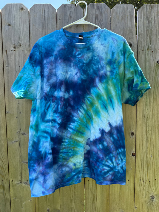 Ice dye T-Shirt Size XL