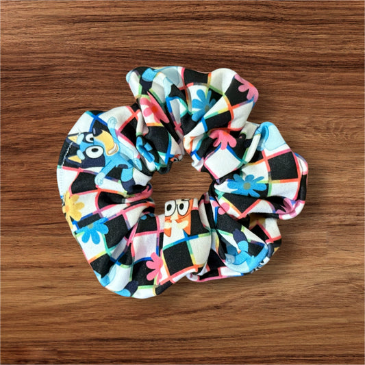 Checkered Dog Scrunchie